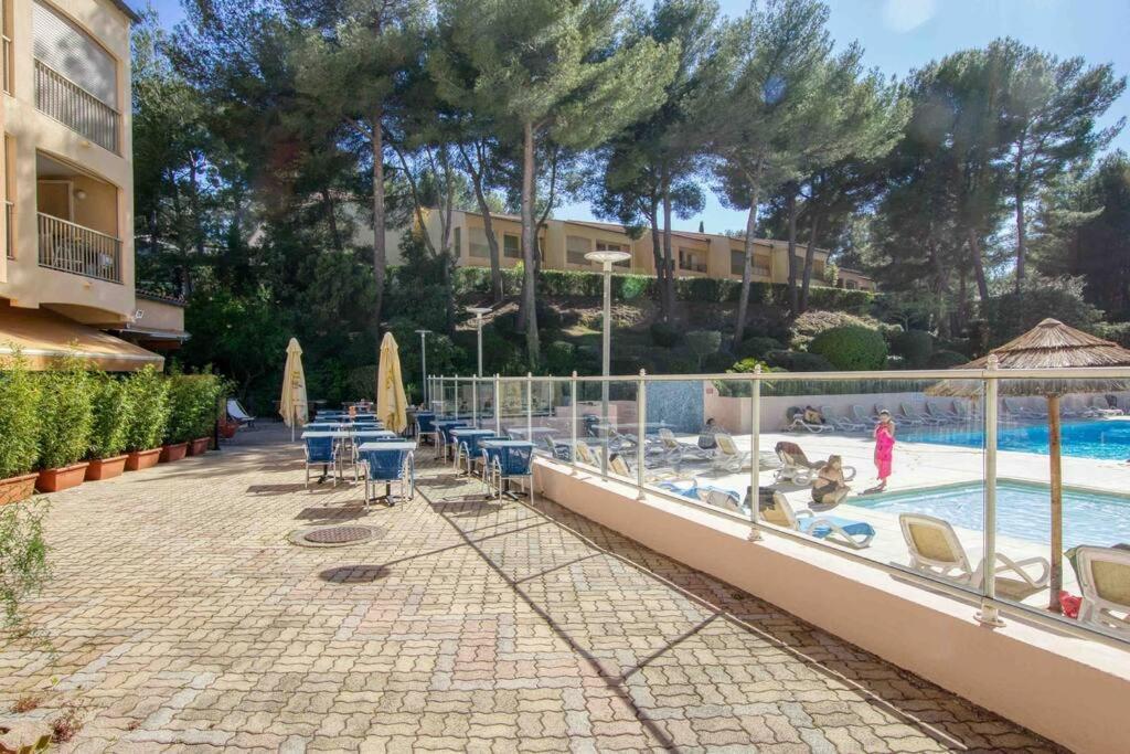 Appartement Piscine Tennis Acces Prive Plage Joia Sanary-sur-Mer Exterior foto